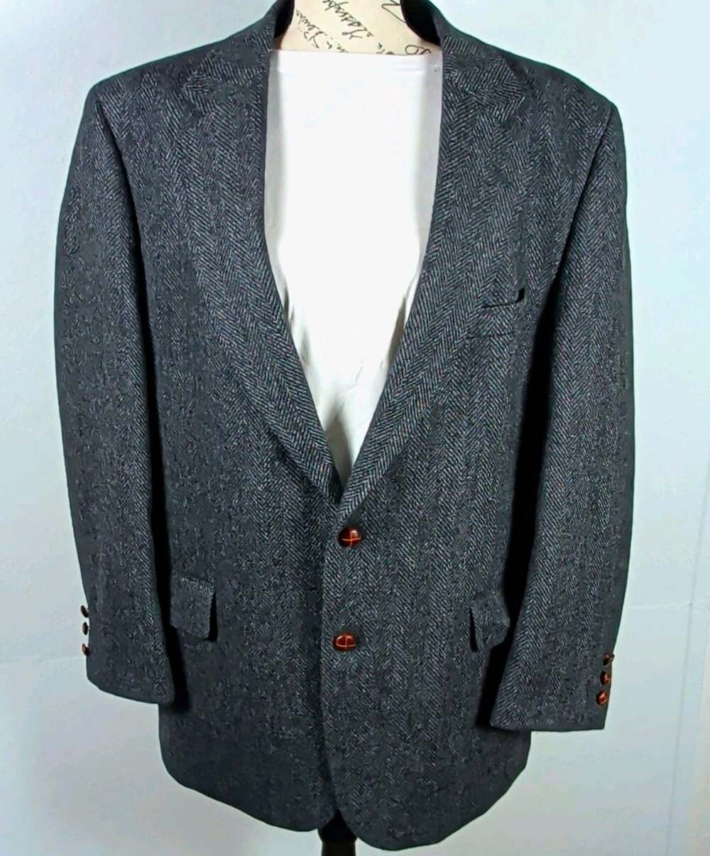 Clan Hall Nowell’s Vintage 100% Wool Sport Coat 42R Grey Herringbone Jacket